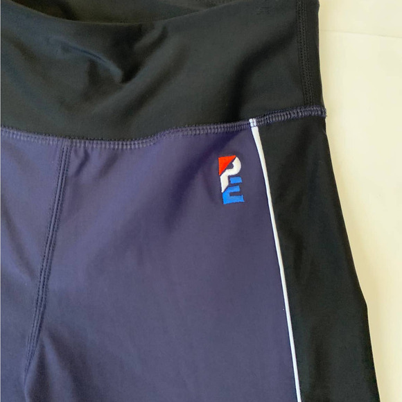 P.E Nation Soulcycle Side To Side Skull Leggings size XS - Picture 9 of 10